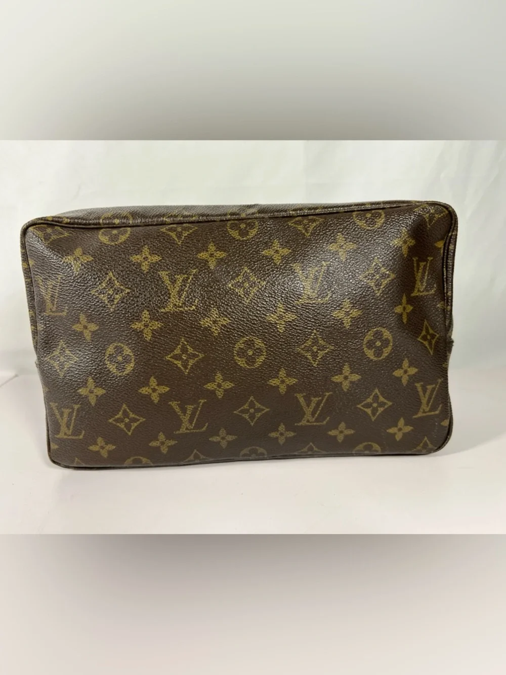 7012: Louis Vuitton Monogram Trousse Toiletry Pouch Cosmetic Bag